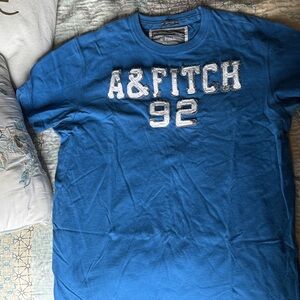 Abercrombie & Fitch Blue Short Sleeve Tee